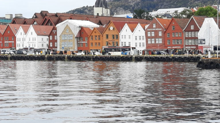 Wat te doen in Bergen? De beste bezienswaardigheden