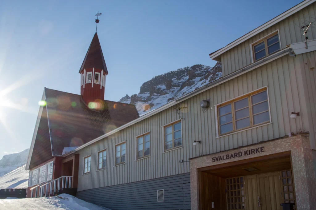 spitsbergen kerk